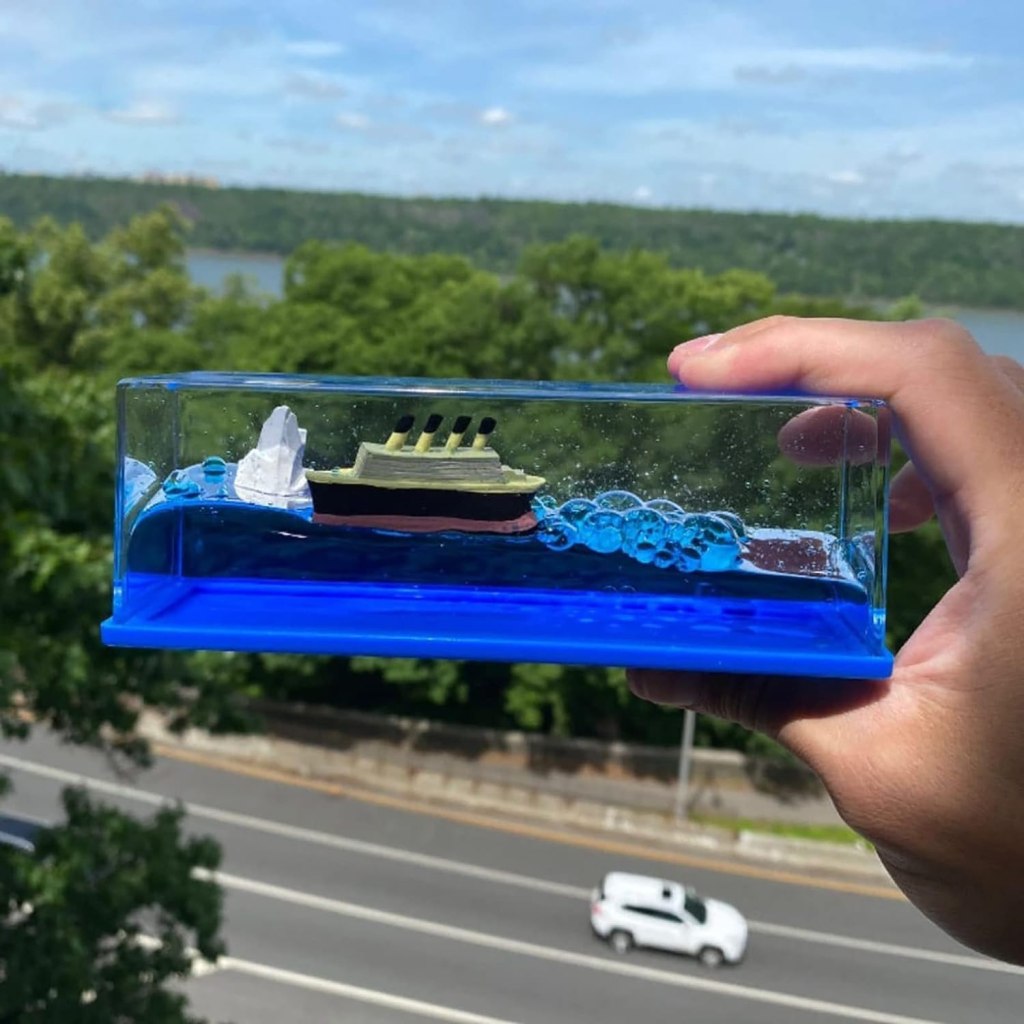 LIQUID WAVE SHIP